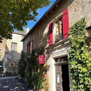 hostellerie-les-magnolias.midi-pyreneeshotels.com/